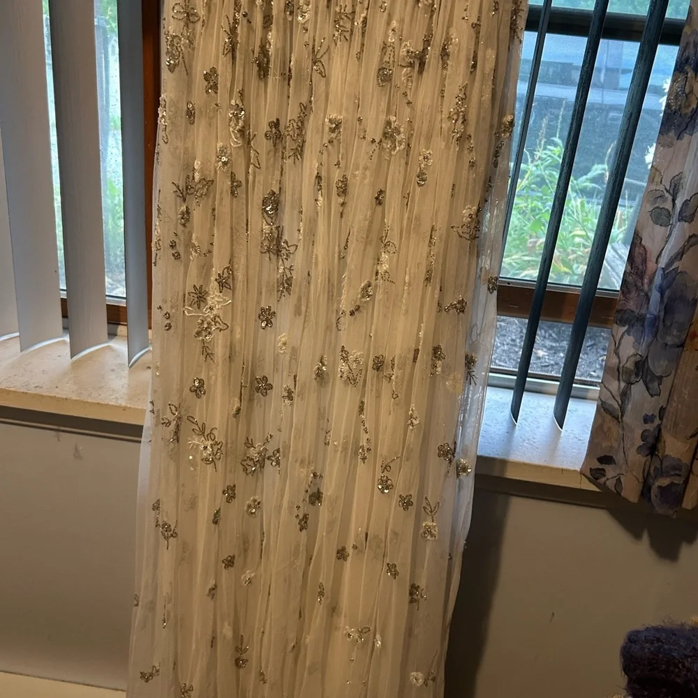 Needle and Thread beaded bridal gown - Picture 4 of 4